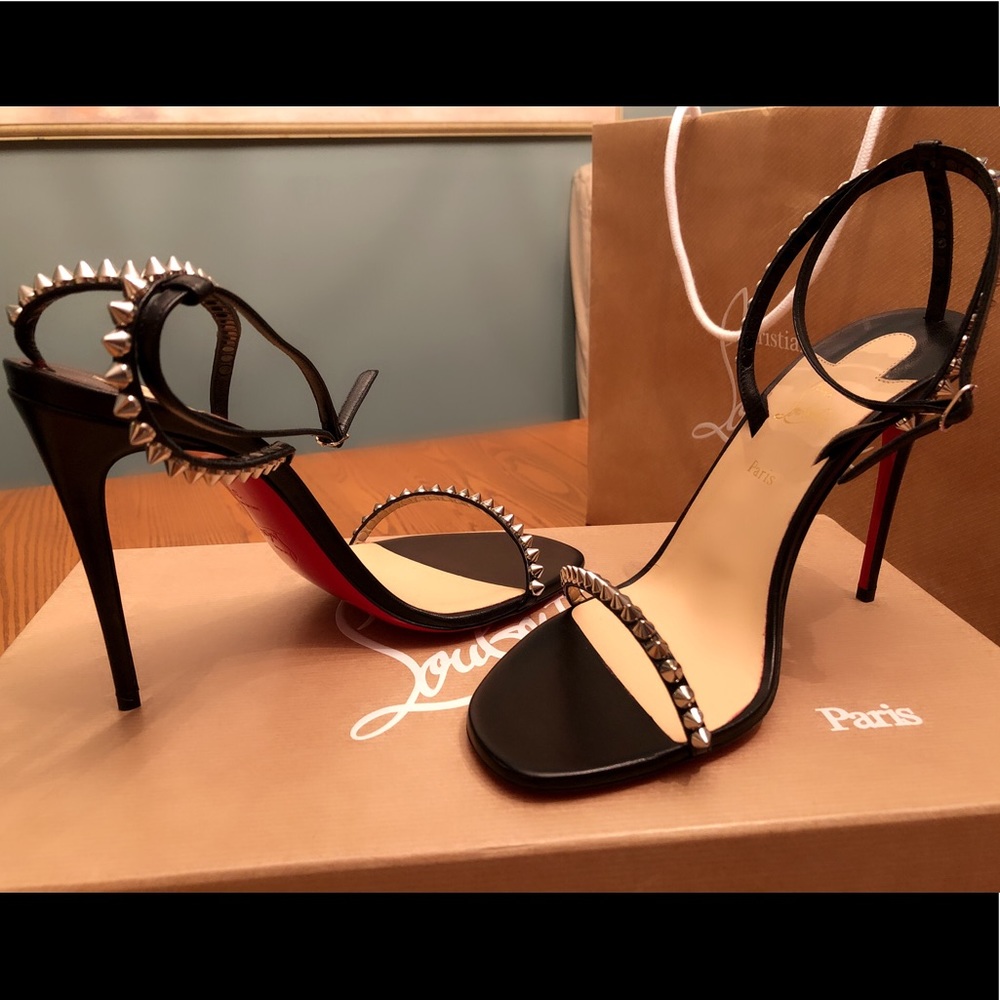 BRAND NEW * So Me Spike Red Sole Sandals